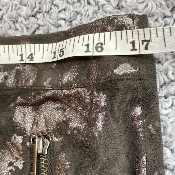 NWT VIVIENNE TAM 10 A-Line Urban Jungle Burnout Faux Suede Metallic Gray Skirt - Picture 5 of 12